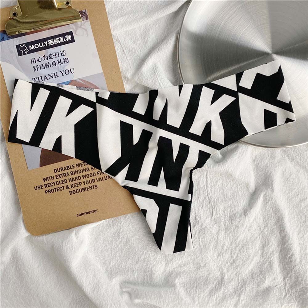 Quần Lót Nữ Lọt Khe Không Đường May In Chữ Màu Hồng Chất Liệu Lụa Lạnh Thoáng Khí