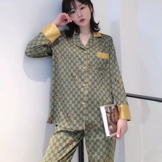 Sét đồ ngủ nữ pijama lụa cao cấp satin màu thổ cẩm hiện đại sang trọng đường may sắc nét