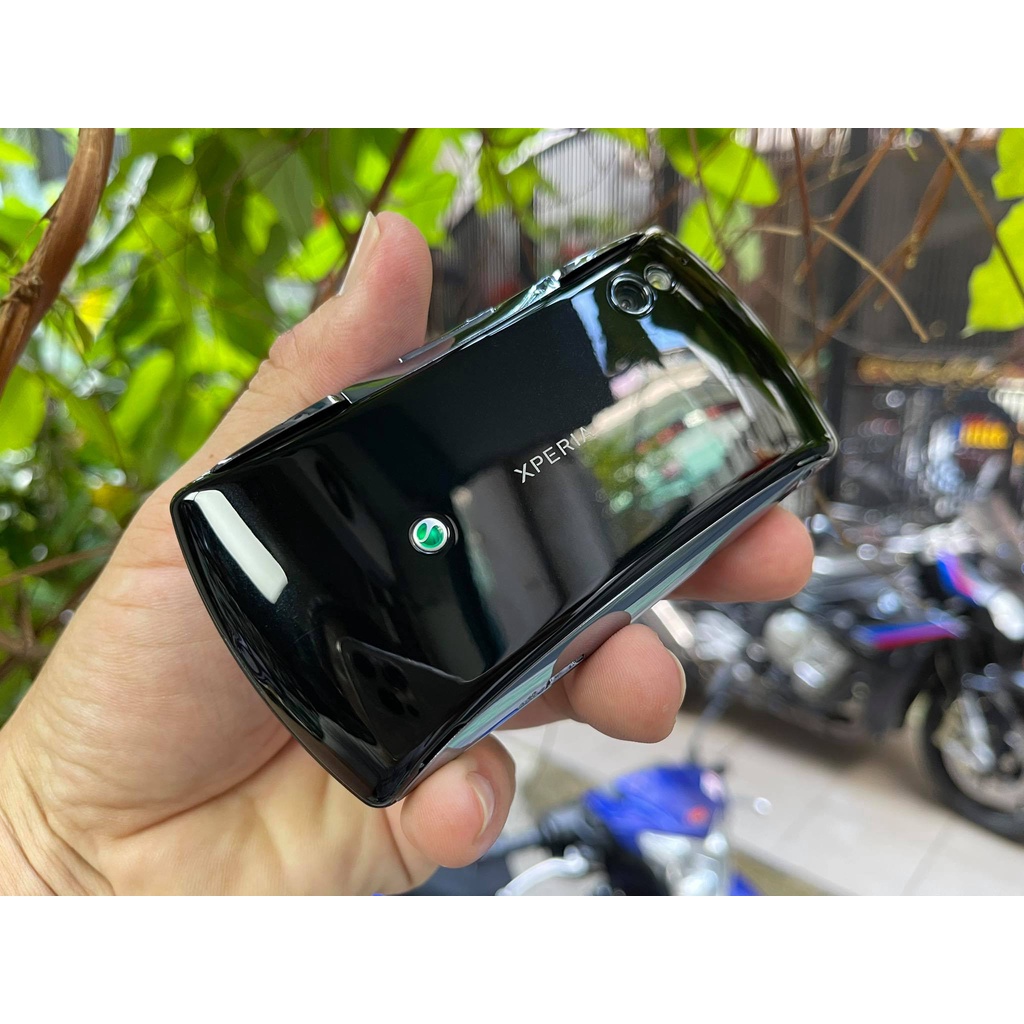 Điện thoại Sony Xperia Play R800i chính hãng