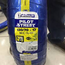 LỐP MICHELIN 130/70/17 PILOT STREETS