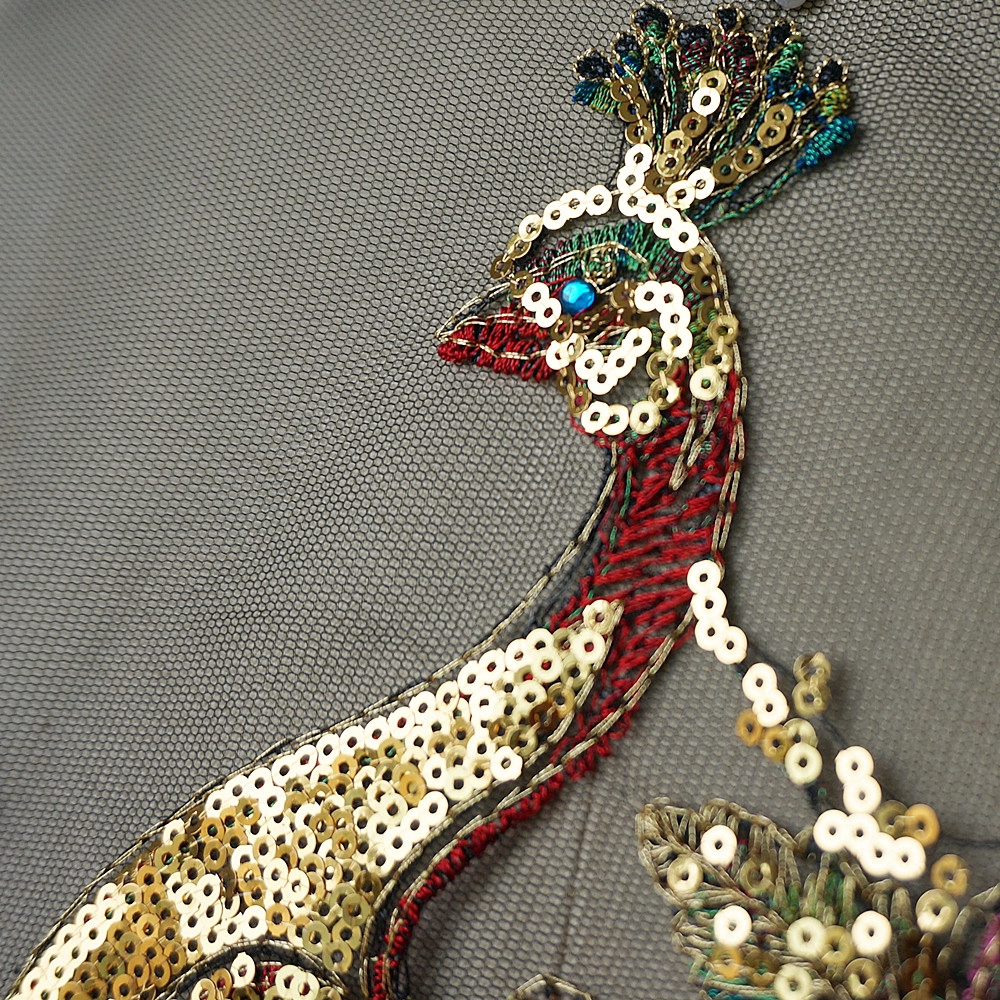 Đen Vải Tuyn Thêu Hình Chim Công Đính Kim Sa Vàng Lấp Lánh Trang Trí Cổ Áo Cưới diy