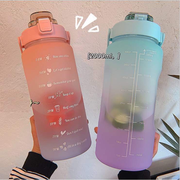 BÌNH NƯỚC 2000ML SIÊU TO KHỔNG LỒ CỰC KUTE , NHỰA TRITAN CAO CẤP PHỐI MÀU 3D SIÊU CHẤT - BÌNH NƯỚC 3D TMBOOKS