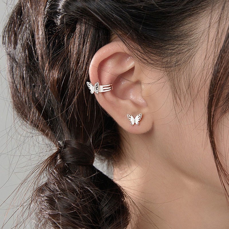 1 chiếc khuyên kẹp vành tai hình bướm rỗng sáng bóng cổ điển mới cho nữ