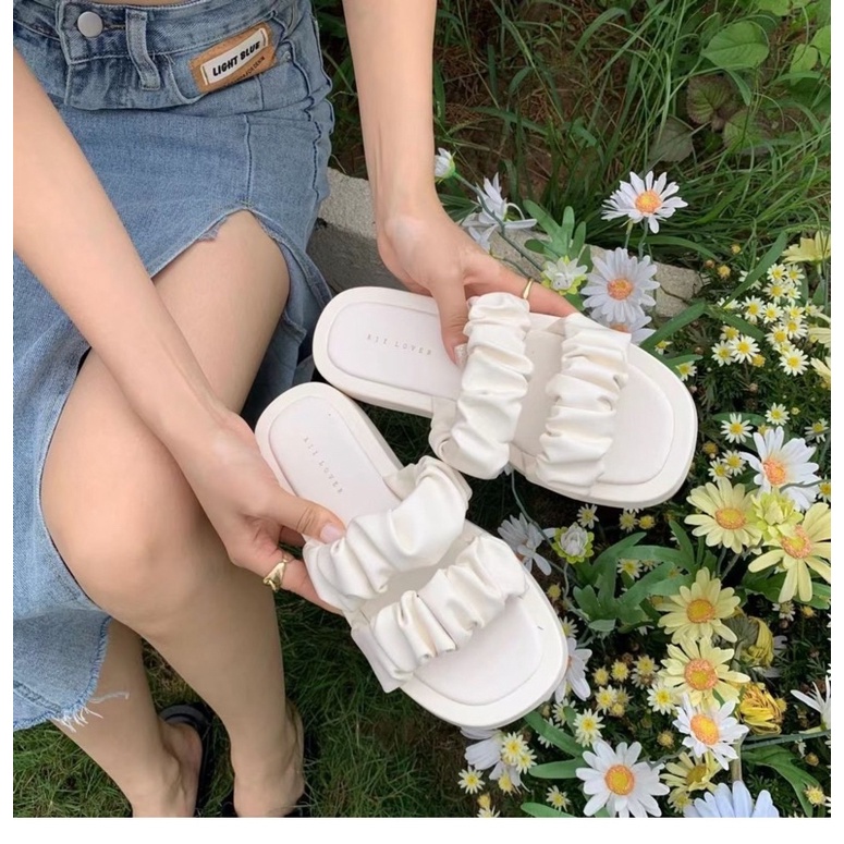 Dép bánh mì 2 quai nhúng cao 3 cm cực xinh hót 2022
