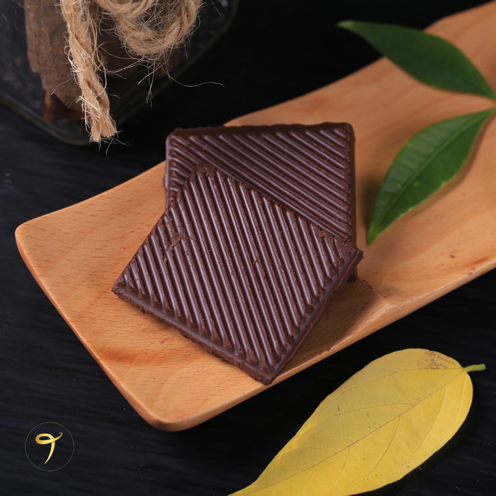  Combo 6 thanh 100g (trắng, trà xanh, sữa, đen 65%, đen 72%, mắc ca) - Henk Chocolate  Zmic