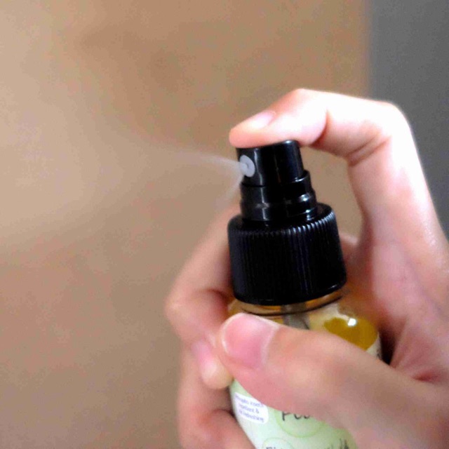 Hàng Thái chính hãng Tinh Dầu Xịt Chống Mũi/Côn Trùng Phutawan Cho Baby  100ml