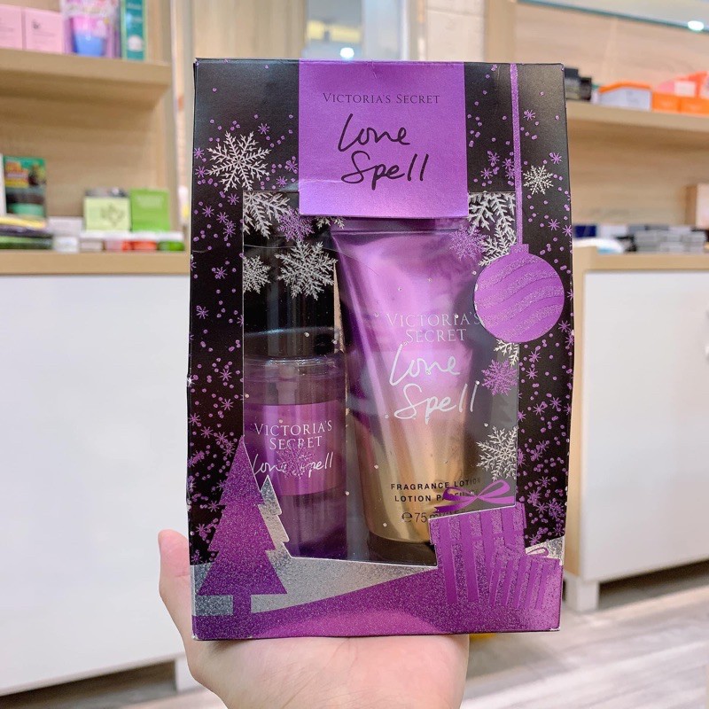 Set xịt thơm và dưỡng thể Victoria Secret | BigBuy360 - bigbuy360.vn