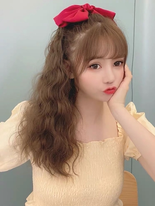 NƠ PHI ĐỎ - TÓC CỘT XÙ 55CM