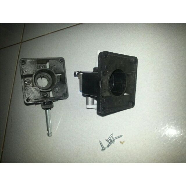 Bộ chụp nhựa chế quạt 12v DC