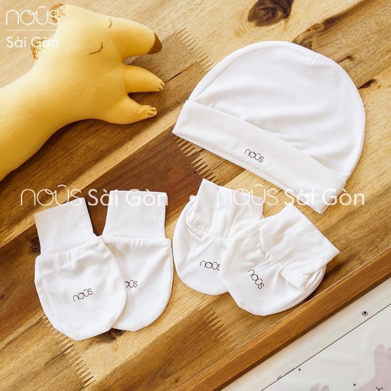 set gồm 1 mũ, 1 bao tay, 1 bao chân nhiều màu Nous, arich, ualarog cho bé sơ sinh