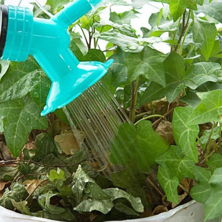 Đầu vòi hoa sen tưới cây bằng nhựa chất lượng cao lắp vào chai dễ ràng tiện dụng
