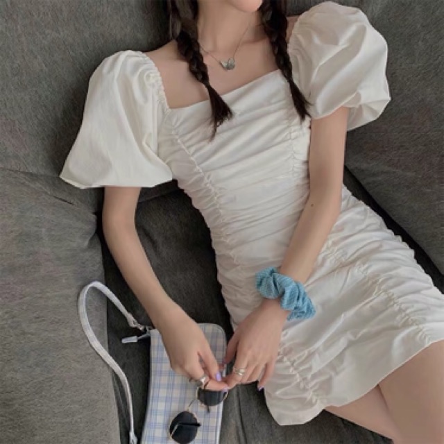 Váy đầm hoa nhí màu tím, trắng tay phồng ôm body cổ vuông nhíu thân sexy hè du lịch boho thổ cẩm
