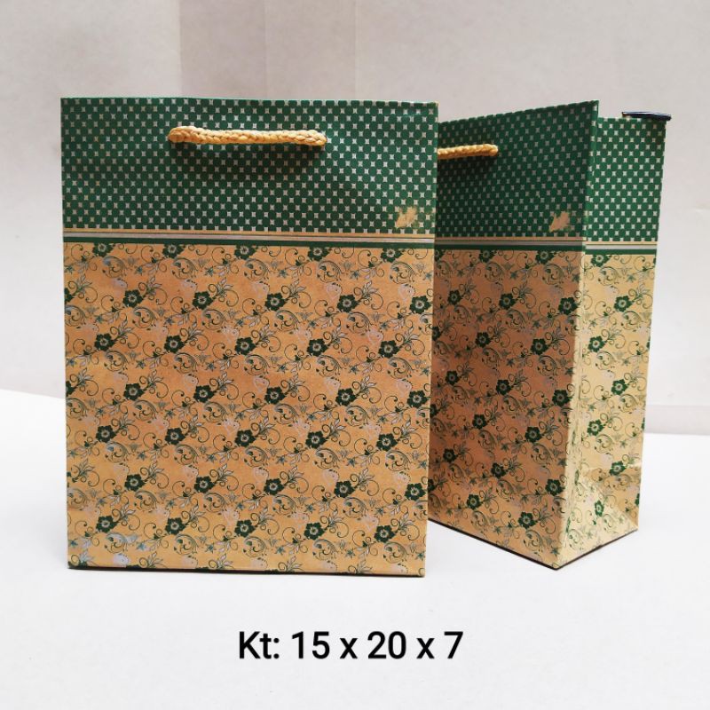 Túi giấy đựng quà - Túi giấy Kraft có quai đẹp kt 15 x 20 x 7[ FREESHIP ]