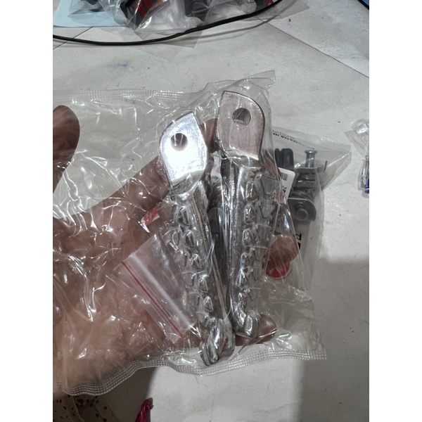 CAO SU GÁC CHÂN TRƯỚC SAU EX150
