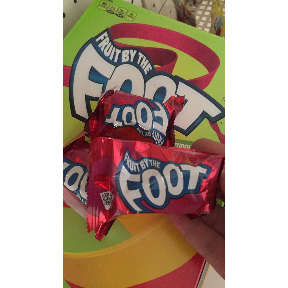 KẸO CUỘN FOOT-MỸ(1 COMBO 5CUỘN)