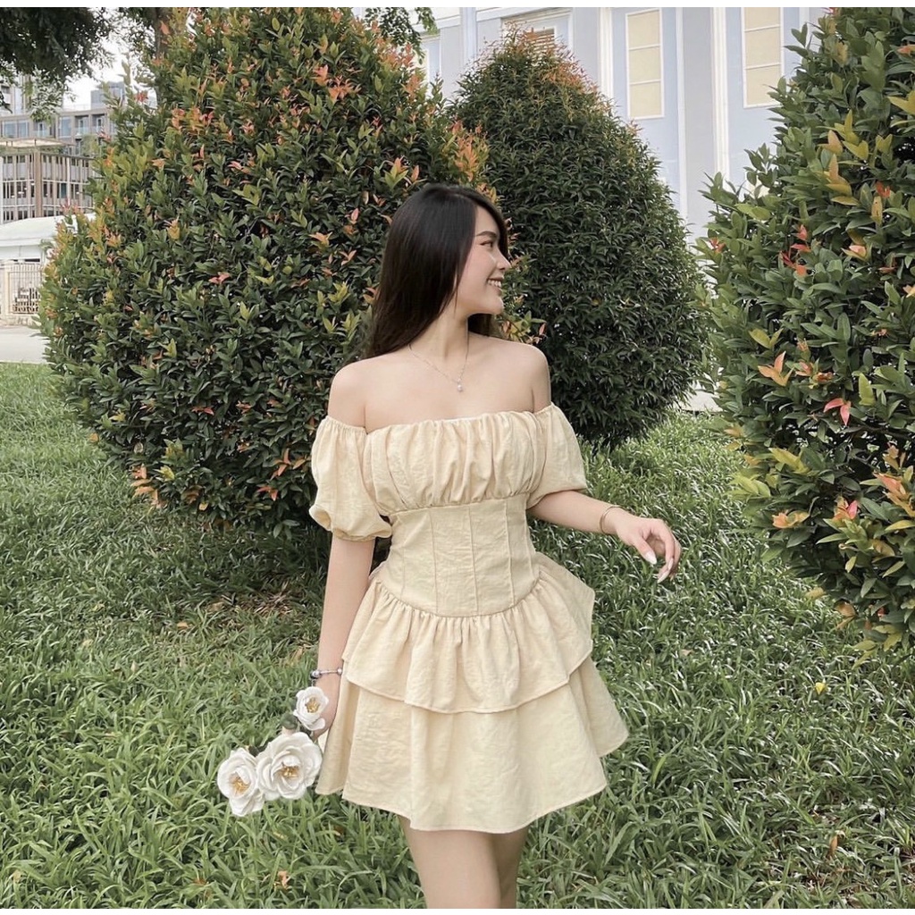 Jum trễ vai tay bồng nhún eo có đệm ngực xòe tầng tiểu thư xinh xắn NN580