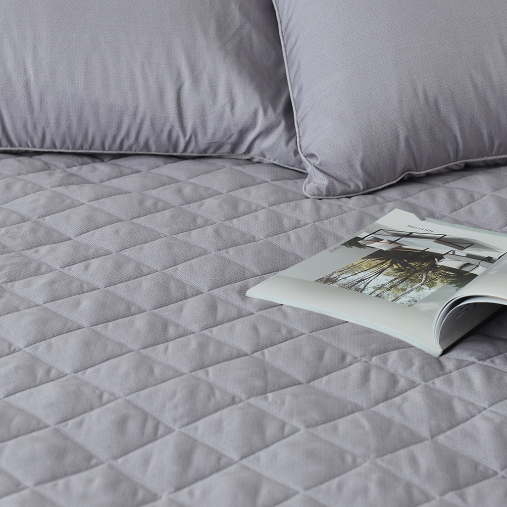 Tấm Bảo Vệ Nệm Mattress Pad ARIZE On Cloud Clara Purple Gray Chần Bông Cao Cấp