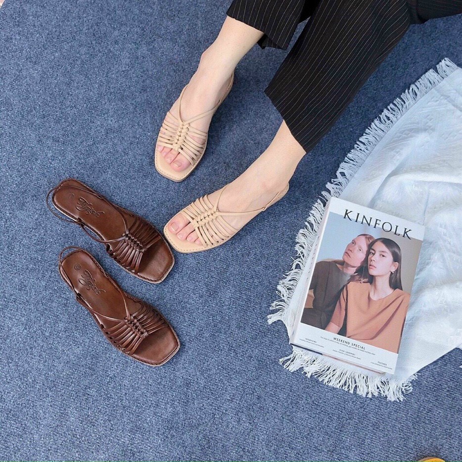 Giày Sandal Nữ- Giày Sandal Tigish Trệt Đan Rọ Cute Cho Mùa Du Lịch Hè