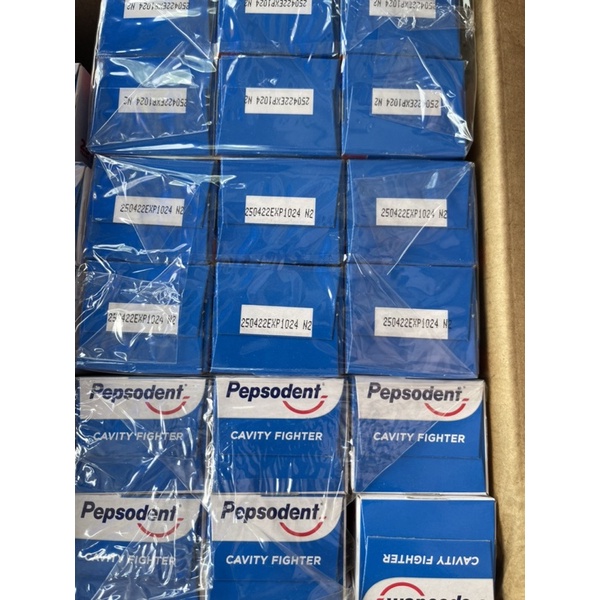 Kem Đánh Răng P/S Ngừa Sâu Răng Vượt Trội 180g