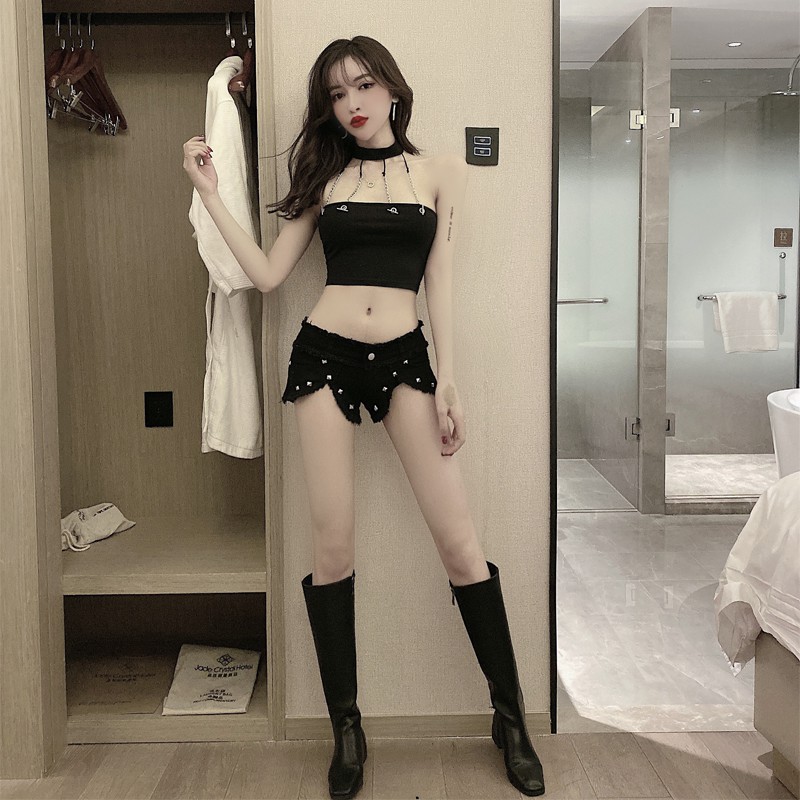 Set đồ gợi cảm đi bar đi chơi áo ống đen hở vai phối xích nối vòng cổ áo+quần ngắn đen ulzzang ( có bán riêng ) | BigBuy360 - bigbuy360.vn