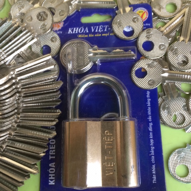 Ổ khoá VIỆT TIỆP + 25 CHÌA loại trung 73-48 ống phi 8mm ( KHOÁ CHÌA )