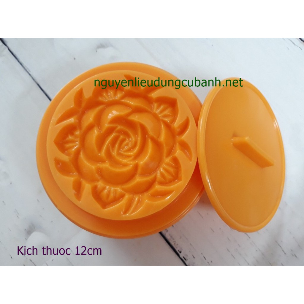 KHUÔN XÔI HÌNH TRÒN MẶT HOA HỒNG - 12CM