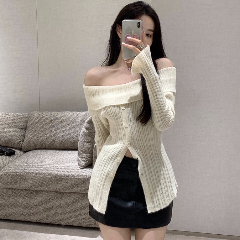 QKOOLE  Áo sweater Dệt Kim Tay Dài Hở Vai Màu Sắc Đơn Giản Phong Cách Hàn Quốc Cho Nữ áo khoác