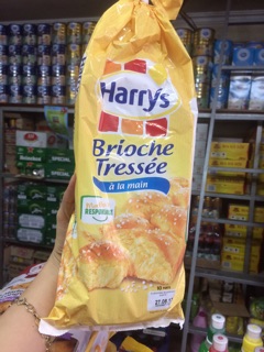 Bánh mì hoa cúc