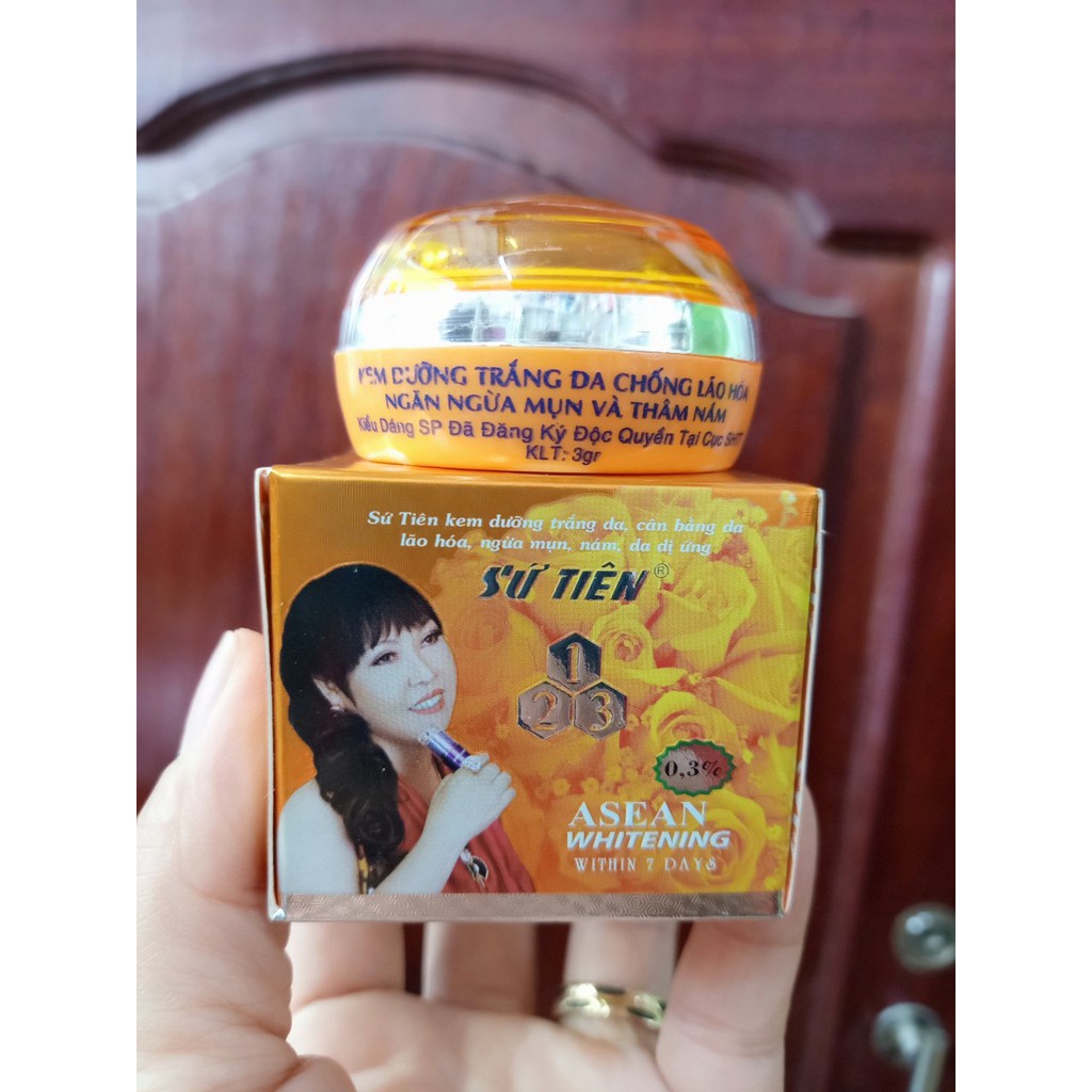 Kem dưỡng trắng da 7 ngày ngừa mụn Sứ Tiên 4.5g