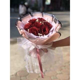 Hoa sáp nhũ đỏ 7 bông phối lưới 120k NT