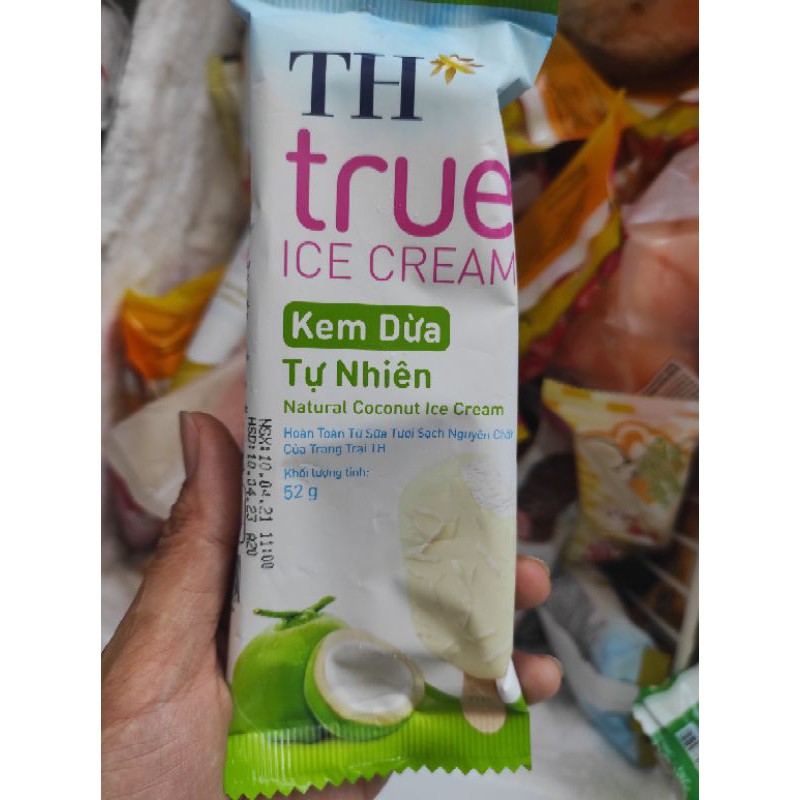 Kem TH True Ice Cream vị dừa tự nhiên [NOW SHIP]