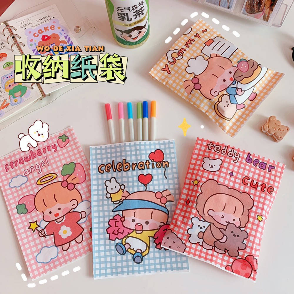 Túi Giấy Đựng Quà | Kèm Sticker Khóa Túi | Cô Bé Caro BB22