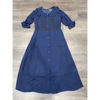 Đầm công sở midi