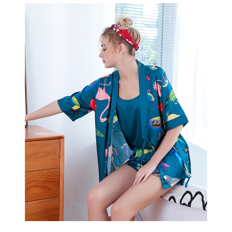 Bộ Ngủ Pijama Kimono Lụa Ngắn kèm đồ ngủ Hai Dây ❤️Chim Vẹt IVY201