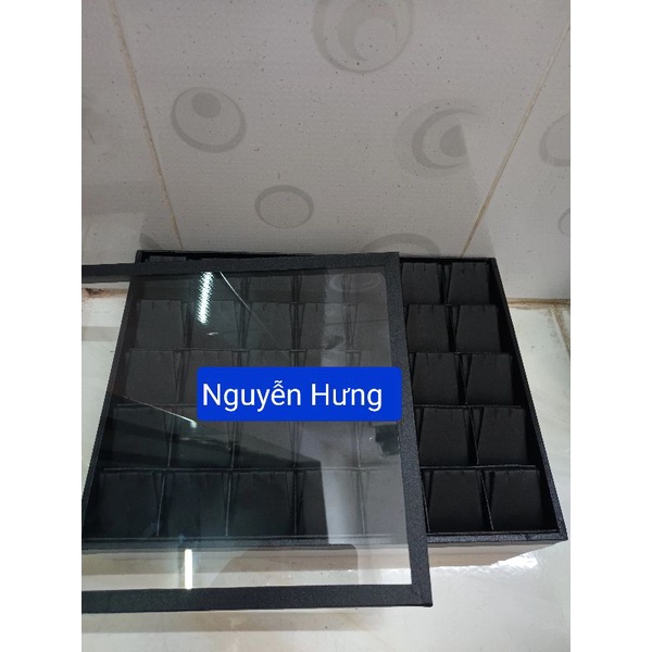Khay trưng bông bằng da có nắp kính