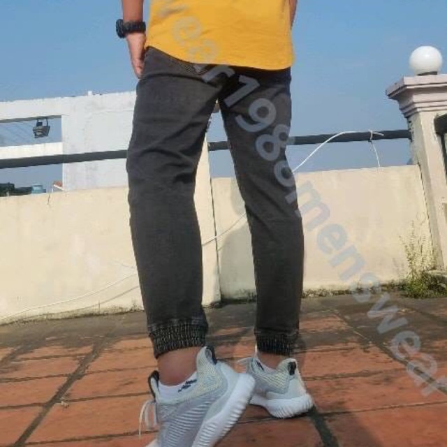 Quần jeans jogger