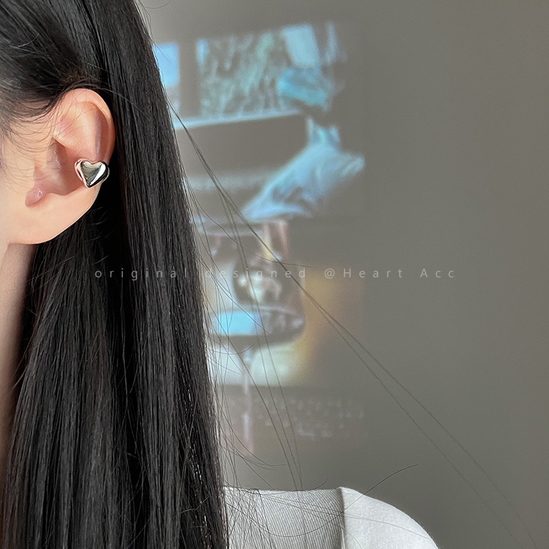 Khuyên Kẹp Vành Tai Hình Trái Tim Sang Trọng Sành Điệu Cho Nữ