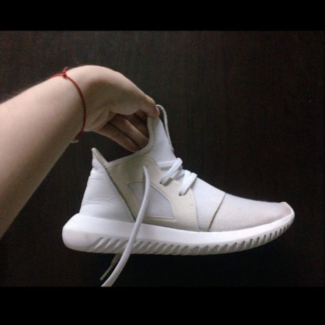 Giày adidas tubular defiant auth
