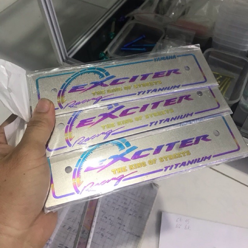 Bảng Tên Ex 150 Full Ốc Titan + Pát