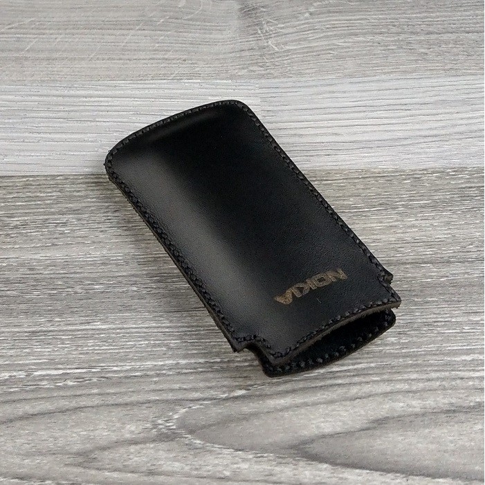 Bao Da Túi Rút Nokia 6700 / 6500c da bò nappa màu đen
