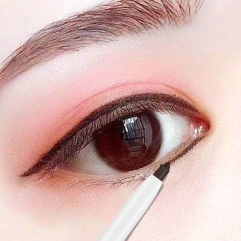 [Hàng mới về] Kẻ mắt MKNK trang điểm lâu trôi chống thấm nước và mồ hôi