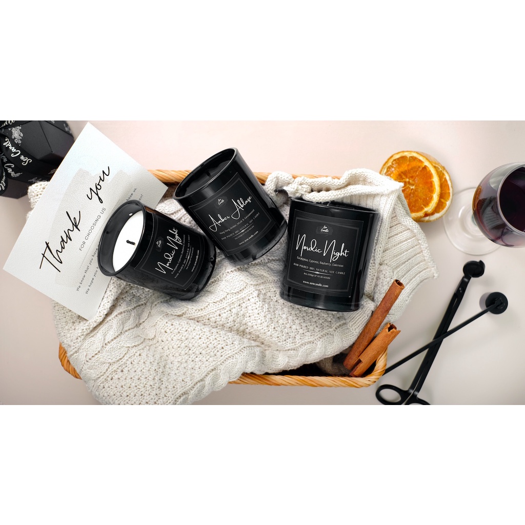 Nến thơm Sen Candle - Hổ phách phương Đông(Amber Ablaze - Nến thơm hương Ylang Ylang, hổ phách, xạ hương và gỗ đàn hương