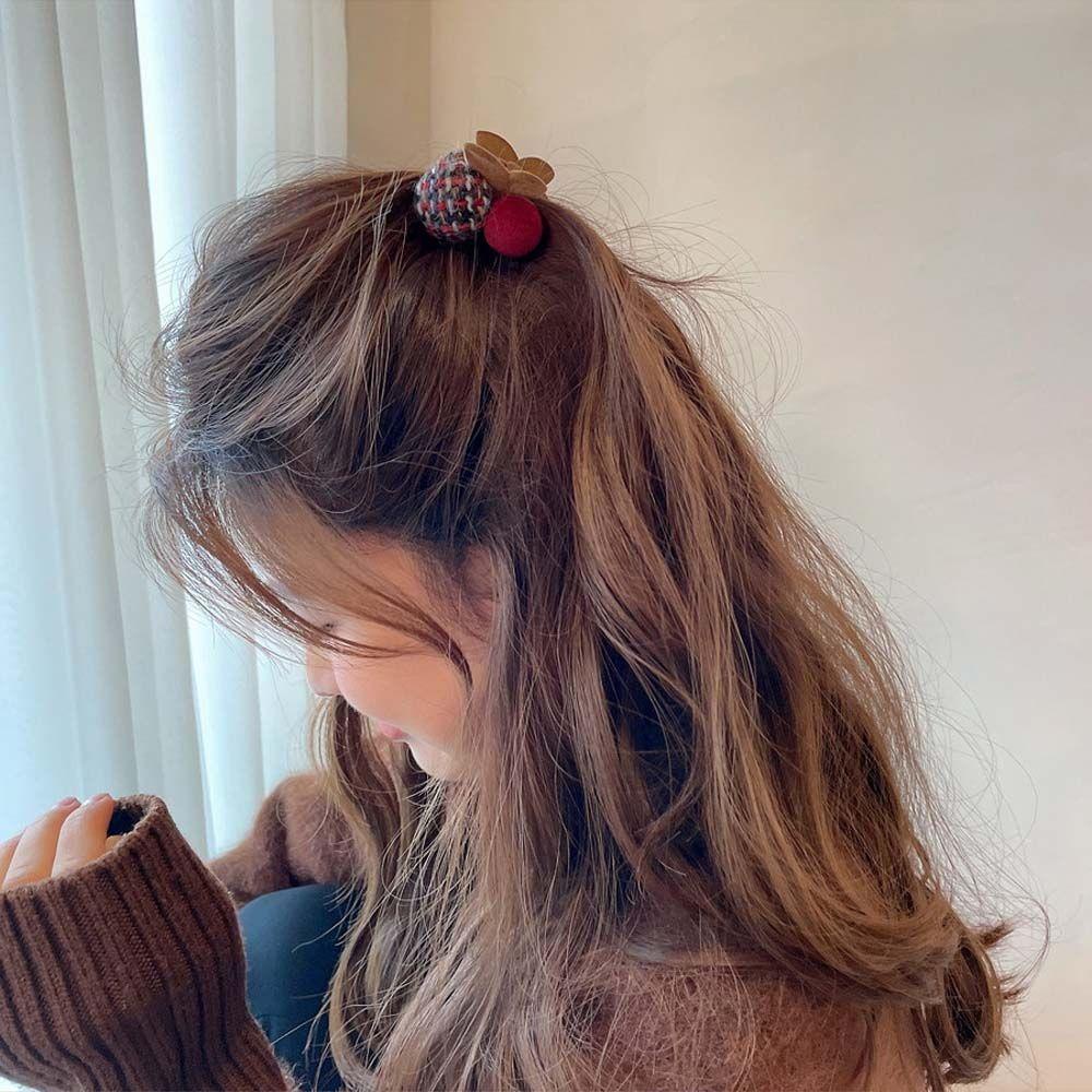 TWINKLE Kẹp Tóc Càng Cua Vải Len Đính Quả Bông Thời Trang Ngọt Ngào Cho Nữ