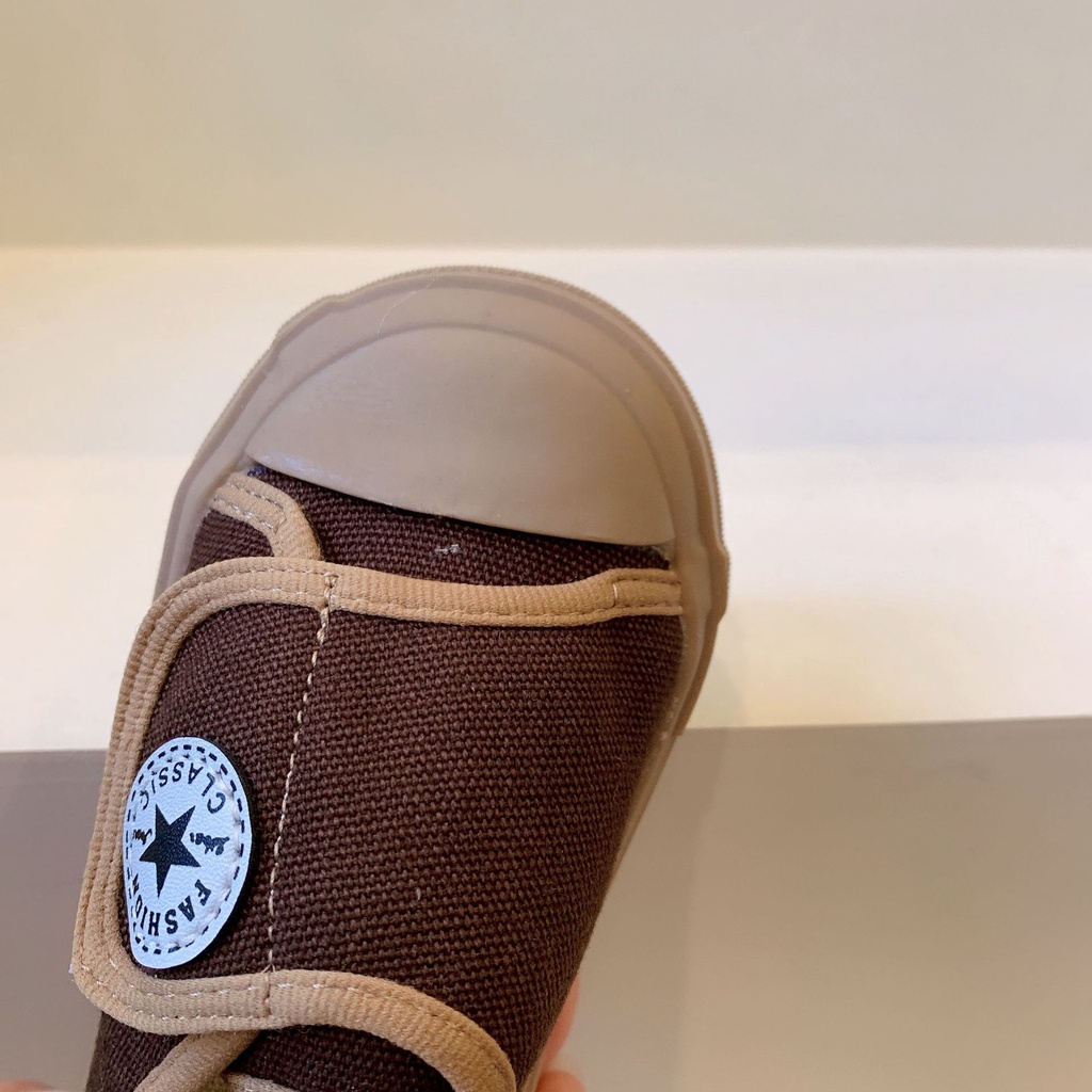 Giày Vải Canvas Cổ Thấp Quai Dán Phong Cách Hàn Quốc Mới Cho Bé Mẫu Giáo Pine050