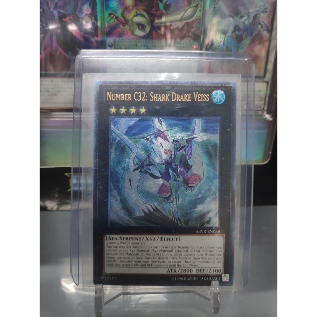Lá bài thẻ bài Number C32 Shark Drake Veiss - Ultimate Rare - Tặng bọc bài nhựa bảo quản
