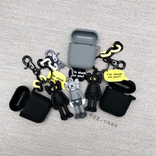 Ốp tai nghe airpods Kaws kèm key chain