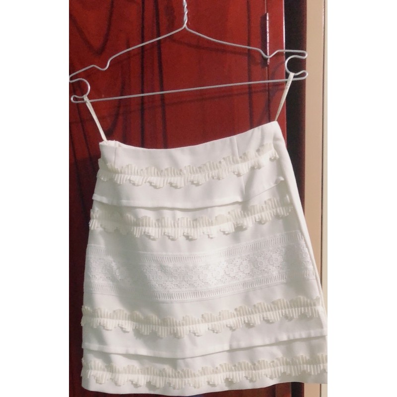 Chân váy Elise trắng xs eo 65