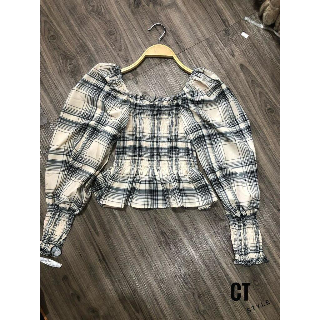 Áo kẻ babydoll cổ vuông