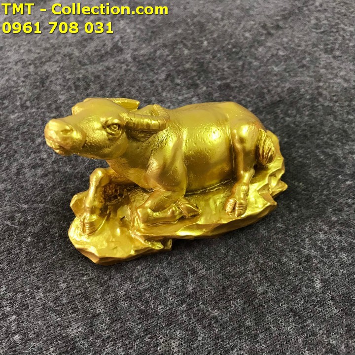Tượng Con Trâu Vàng, trưng bày trên bàn sách, bàn làm việc, trên xe oto-TMT Collection - SP005039