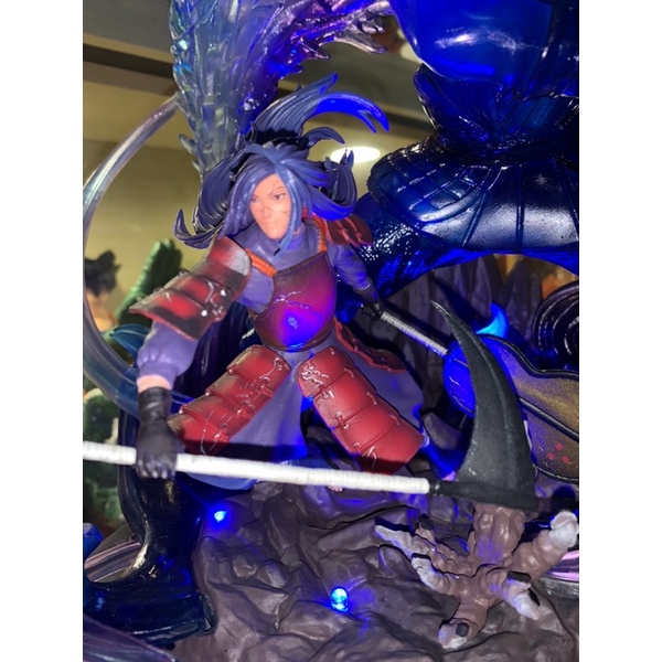 Mô hình Madara susano hồi sinh có Led 36cm - Naruto